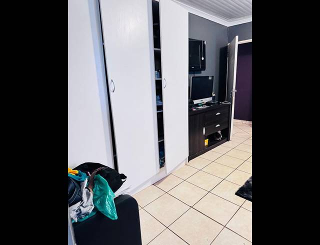 3 BEDROOM HOUSE FOR SALE IN DAWN PARK EXT